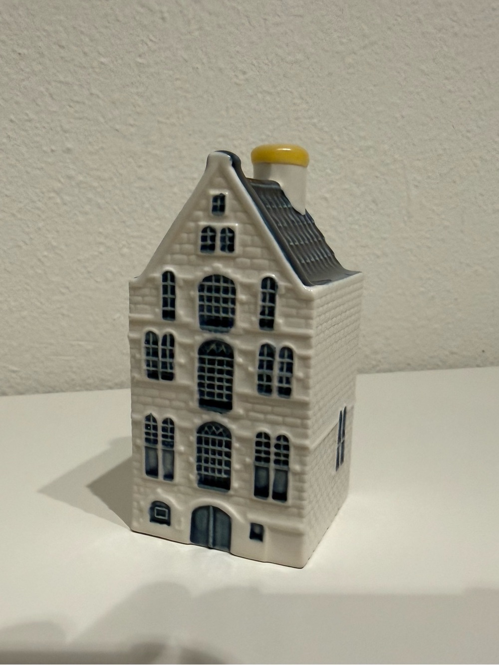 KLM Bols #37 Ceramic Dutch House